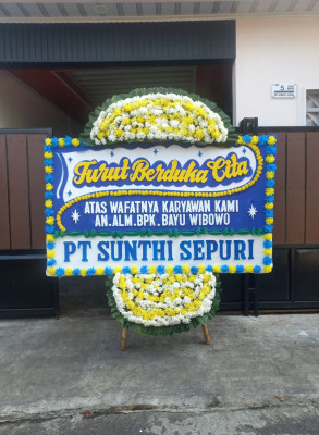 Papan Bunga Duka di Tambang Ayam